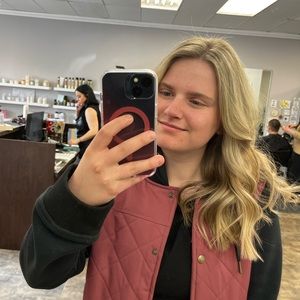 Meet your Posher, Madi